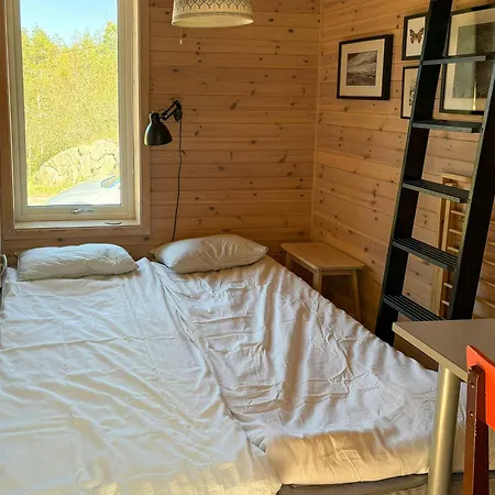 Lys Med Naturtomt Ved Oslofjorden Feriehus Sponvika