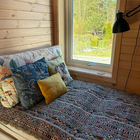 Lys Med Naturtomt Ved Oslofjorden Feriehus *
