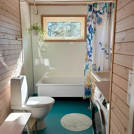 Lys Med Naturtomt Ved Oslofjorden Feriehus *