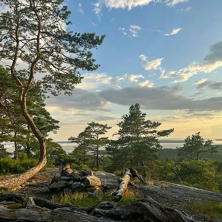Lys Med Naturtomt Ved Oslofjorden Feriehus *